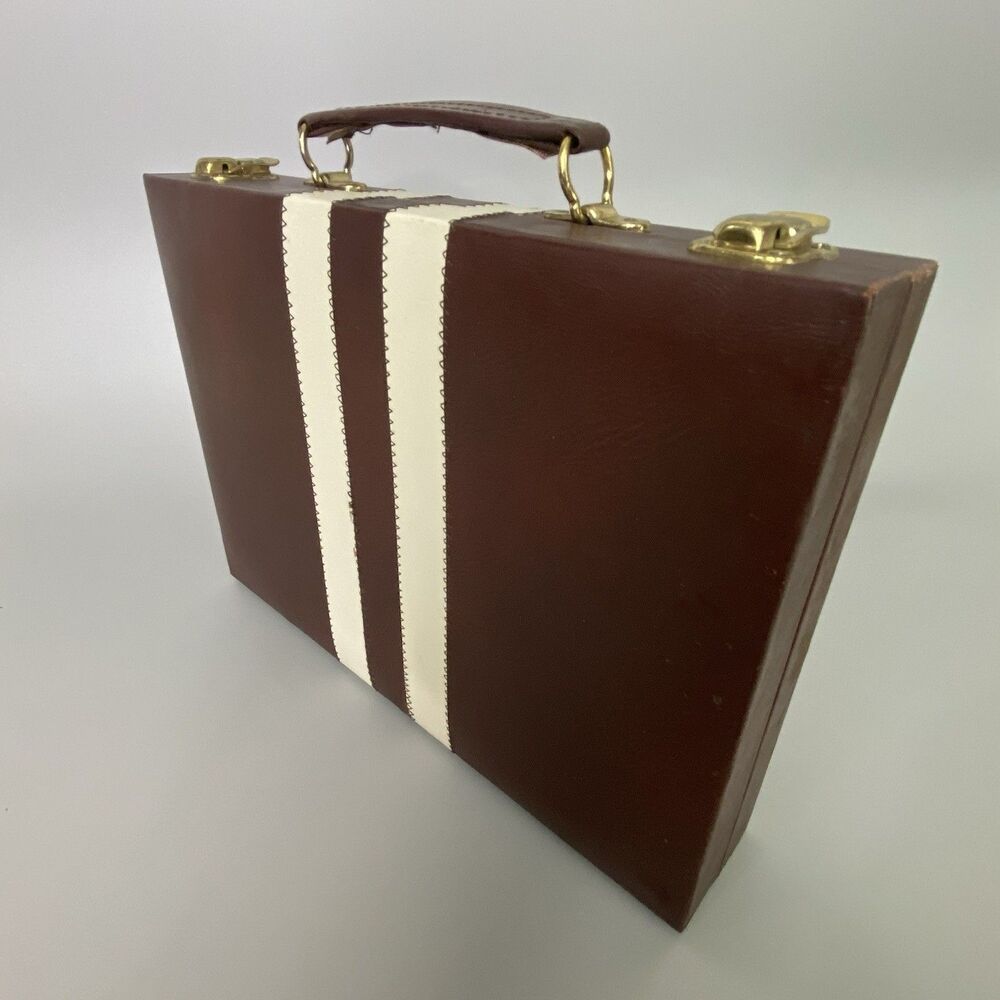 Vintage Backgammon Set Brown Travel Case Complete Dice Chips Folding Board New - Picture 12 of 13